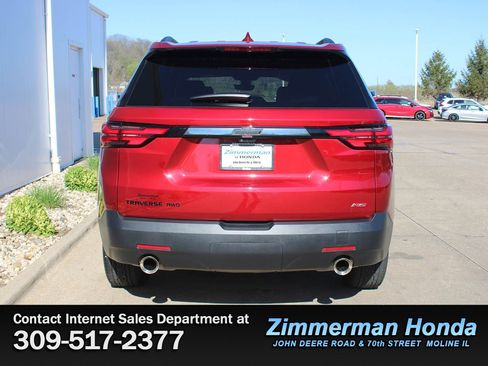 Used 2024 Chevrolet Traverse RS AWD/4WD image 5