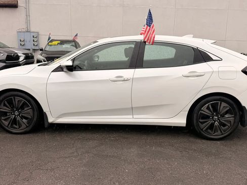 Used 2019 Honda Civic EX image 10