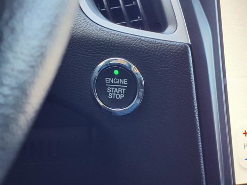 Certified 2023 Ford Edge SEL w/ Convenience Package image 14