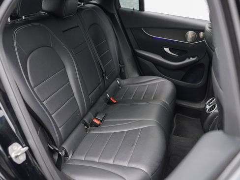 Used 2021 Mercedes-Benz GLC 300 4MATIC image 25