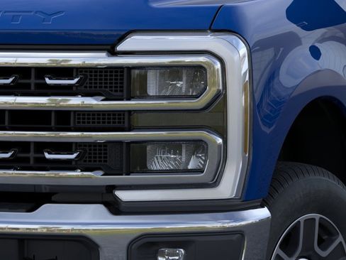 New 2026 Ford F350 4x4 Crew Cab Super Duty image 18