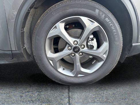 Used 2025 Ford Escape ST-Line w/ Equipment Group 301A image 8