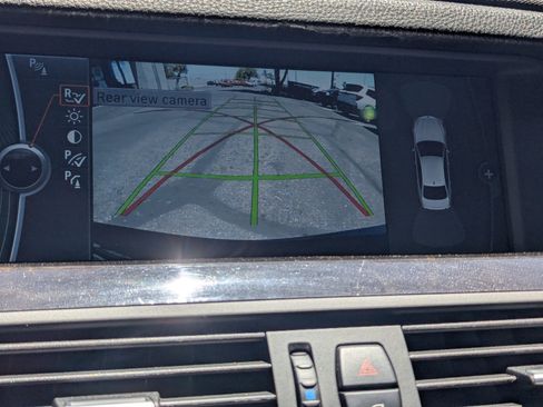 Used 2012 BMW 528i Sedan RWD image 11
