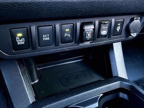 Certified 2019 Toyota Tacoma TRD Sport image 36