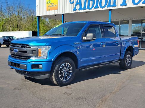 Used 2020 Ford F150 XLT w/ Equipment Group 302A Luxury AWD/4WD image 2