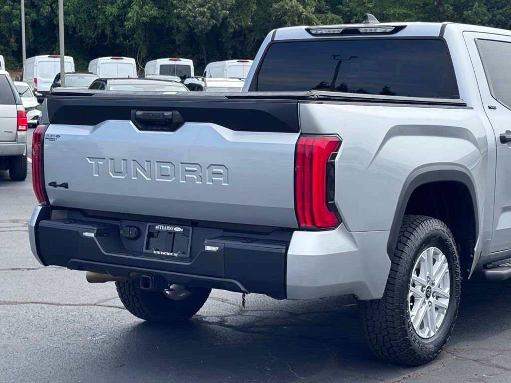 Used 2022 Toyota Tundra SR5 AWD/4WD image 37