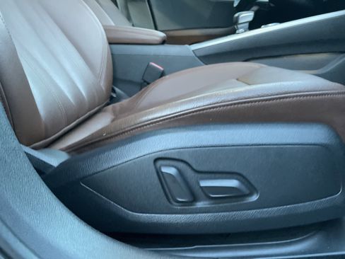 Used 2017 Audi A4 2.0T Premium Plus w/ Premium Plus Package image 14