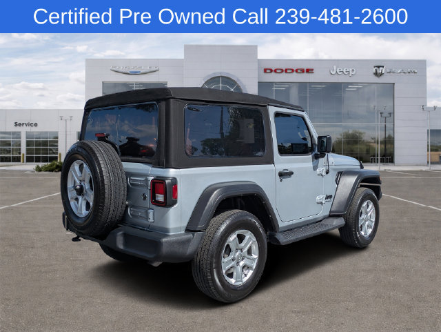 Certified 2022 Jeep Wrangler Sport AWD/4WD image 3