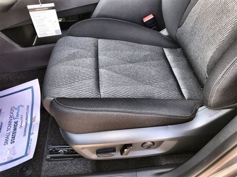 New 2026 Nissan Rogue SV image 12