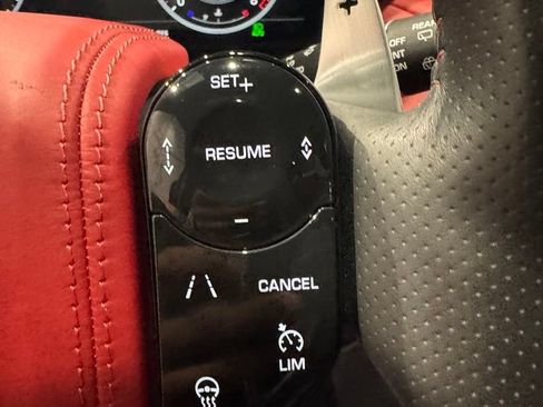 Used 2020 Land Rover Range Rover Velar SV Autobiography Dynamic AWD/4WD image 18