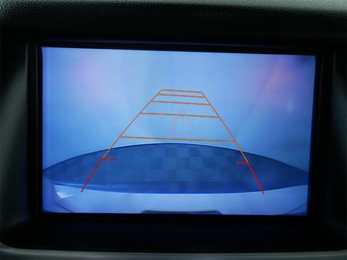 Used 2017 GMC Yukon XL SLT image 27