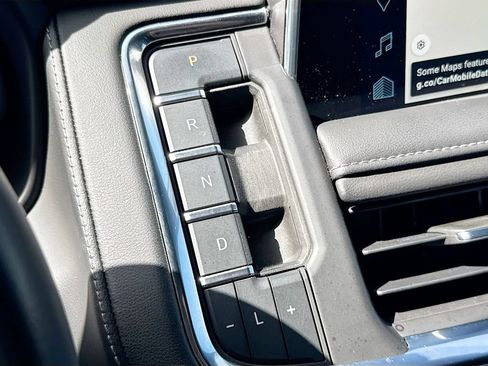 Used 2023 Chevrolet Tahoe LT RWD image 18