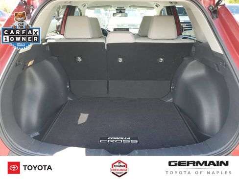 Used 2022 Toyota Corolla Cross LE FWD image 23