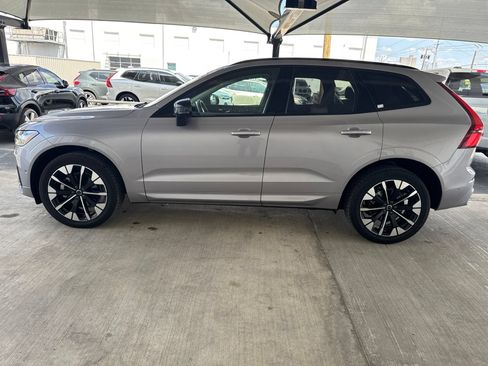 Used 2026 Volvo XC60 B5 Plus AWD/4WD image 8