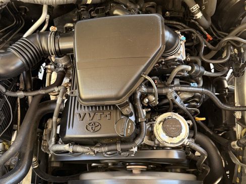 Used 2013 Toyota Tacoma PreRunner w/ SR5 Pkg RWD image 14