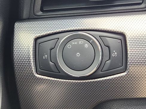 Used 2019 Ford Mustang Coupe w/ Equipment Group 101A RWD image 20