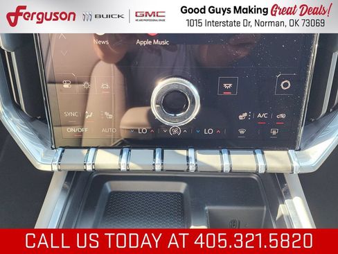 New 2027 GMC Acadia Elevation FWD image 31