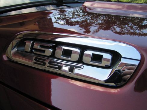Used 2025 RAM 1500 Lone Star AWD/4WD image 25