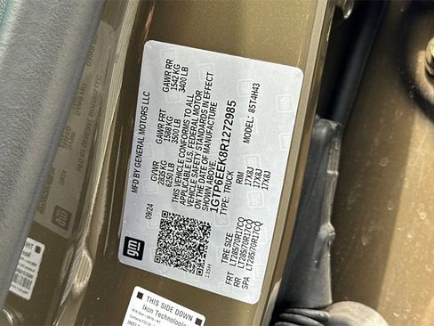 Used 2024 GMC Canyon AT4X image 30