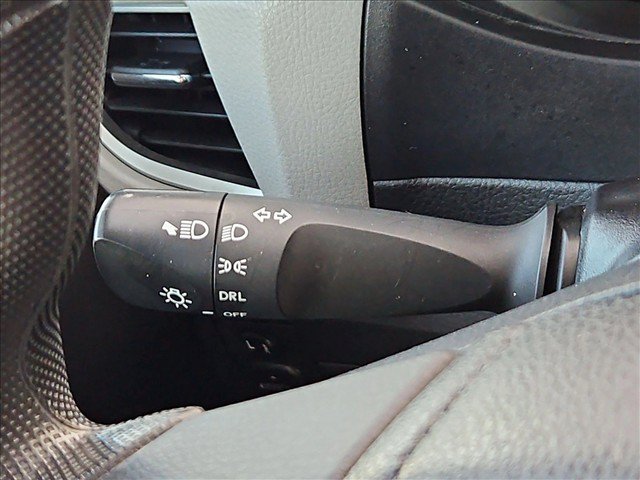 Used 2015 Toyota Corolla LE FWD image 26