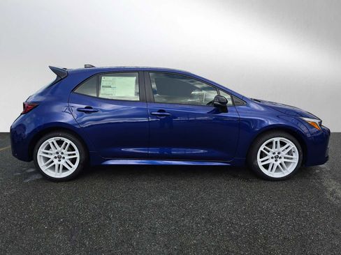 New 2026 Toyota Corolla SE image 2