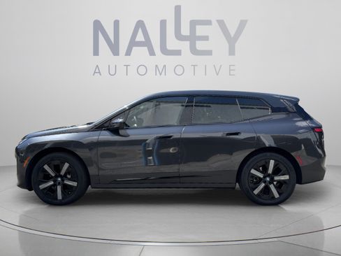 Used 2024 BMW iX xDrive50 w/ Convenience Package AWD/4WD image 2