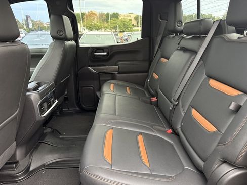 Used 2022 GMC Sierra 1500 AT4 w/ AT4 Premium Package AWD/4WD image 6