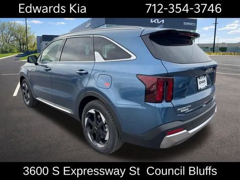New 2026 Kia Sorento EX w/ EX Premium Package AWD/4WD image 7