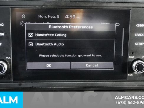 Used 2024 Kia Carnival LX image 35