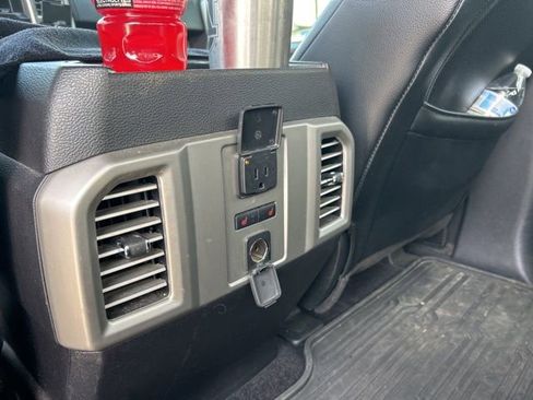 Used 2015 Ford F150 Lariat w/ Equipment Group 502A Luxury AWD/4WD image 20