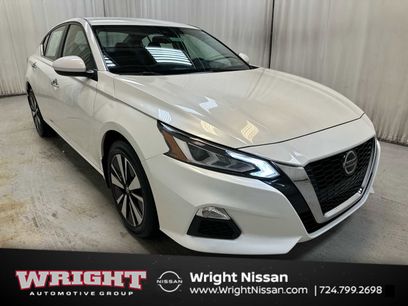 Certified 2022 Nissan Altima 2.5 SV