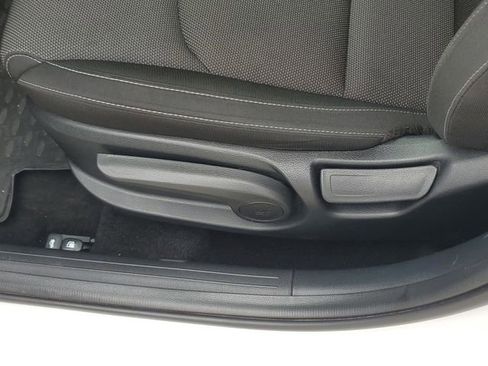 Used 2023 Kia Forte LXS w/ LXS Technology Package image 18