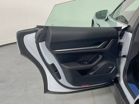 New 2025 Porsche Taycan RWD image 28