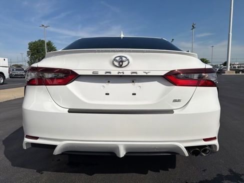 Used 2023 Toyota Camry SE FWD image 6