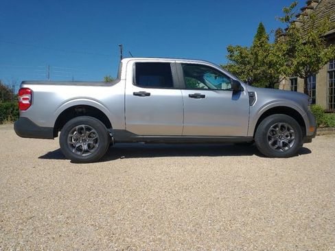 Used 2023 Ford Maverick XLT image 28