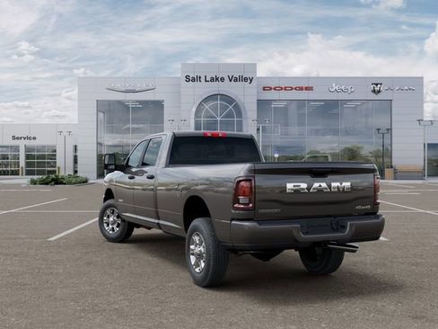 New 2026 RAM 2500 Big Horn AWD/4WD image 3