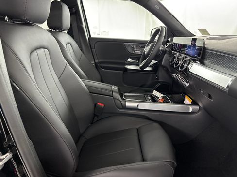Certified 2026 Mercedes-Benz GLB 250 image 62