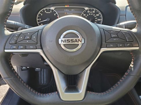 Certified 2022 Nissan Altima 2.5 SR image 20