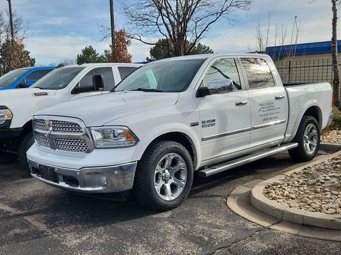 Used 2017 RAM 1500 Laramie w/ Convenience Group image 3