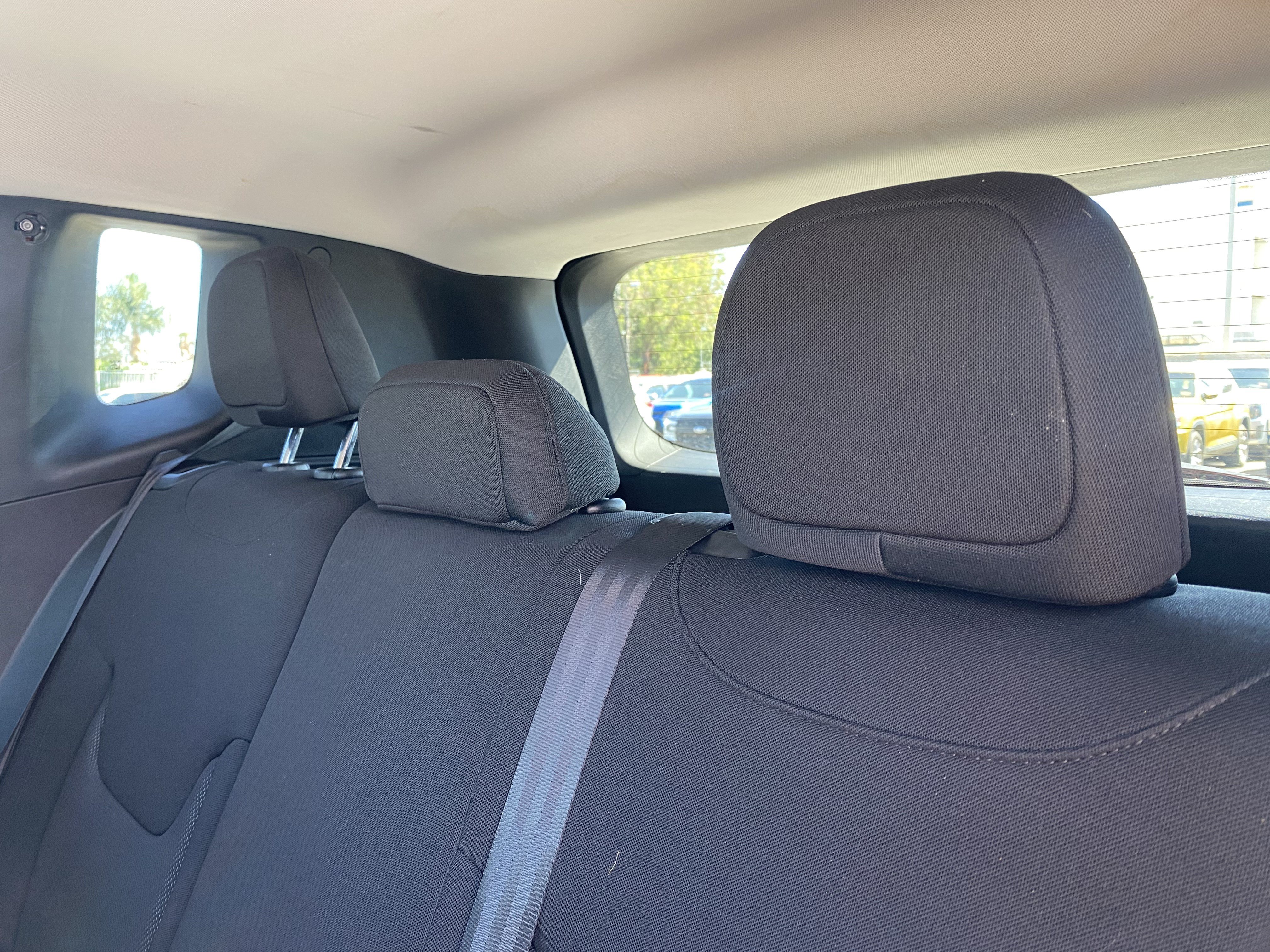 Used 2020 Jeep Renegade Sport w/ Sport Appearance Group FWD image 18