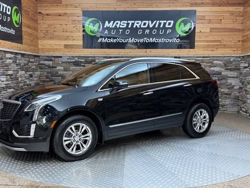 Used 2020 Cadillac XT5 Premium Luxury AWD/4WD image 4