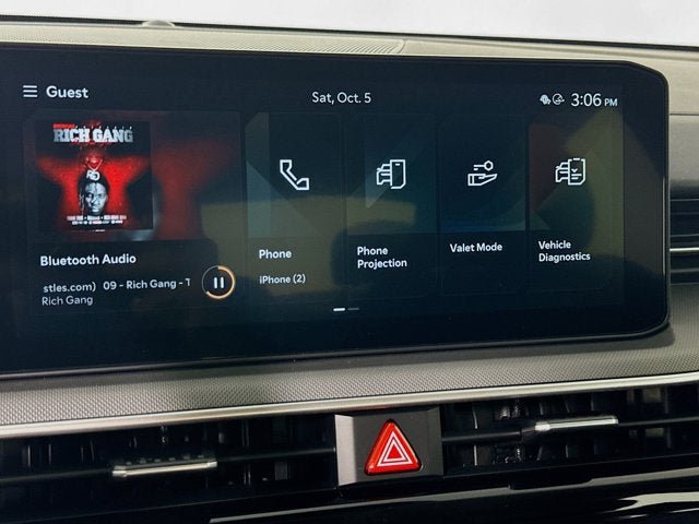 New 2025 Kia K5 LXS FWD image 17