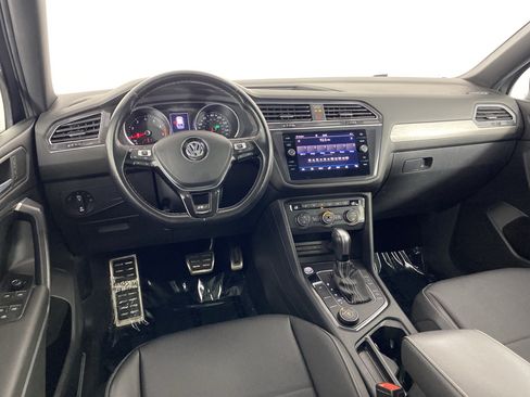 Used 2021 Volkswagen Tiguan SE R-Line AWD/4WD image 19