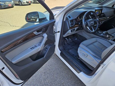 Used 2019 Audi Q5 2.0T Premium image 8