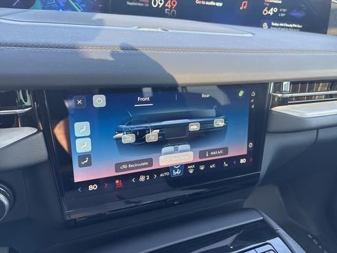 New 2025 Lincoln Navigator Reserve w/ Jet Appearance Package image 35