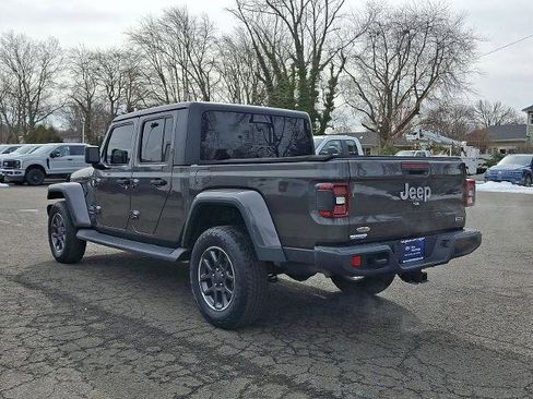 Used 2020 Jeep Gladiator Overland image 5