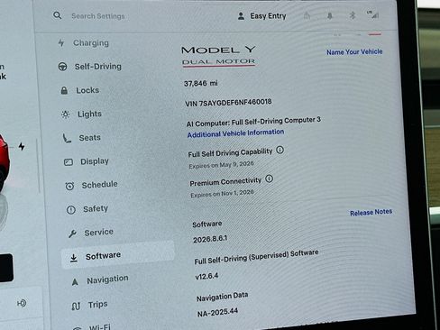 Used 2022 Tesla Model Y Performance AWD/4WD image 18