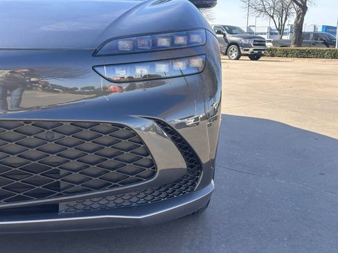 Used 2024 Genesis GV60 RWD image 6