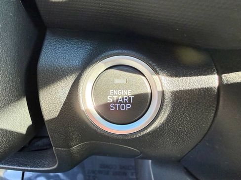 Used 2023 Hyundai Kona SEL AWD/4WD image 32