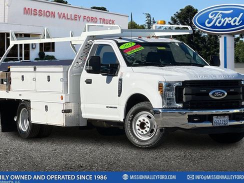 Used 2019 Ford F350 XL w/ XL Value Package image 1
